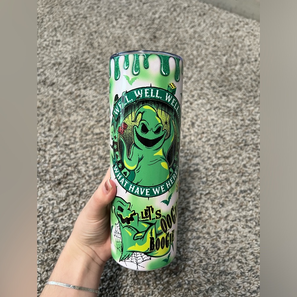 Oogie boogie 20oz tumbler with lid and straw